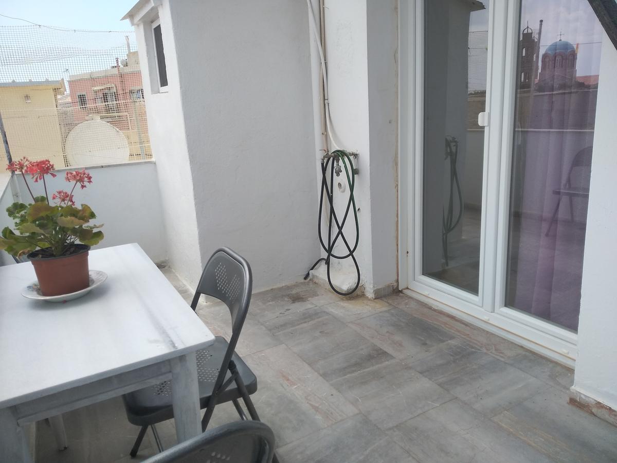 Comfortable Home Ermoupolis מראה חיצוני תמונה